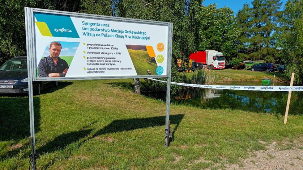 Relacja z Pól Klasy S w Kostrogaju - tablica